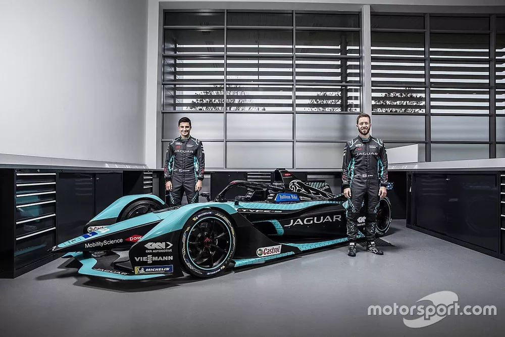 Mitch Evans et Sam Bird, Jaguar Racing, Jaguar I-Type 5