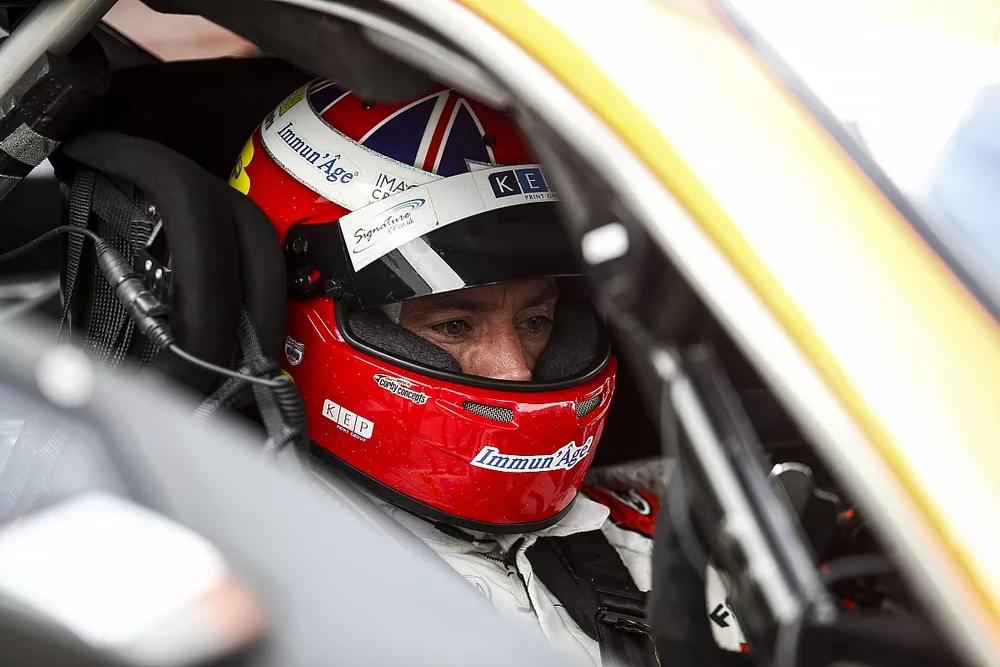 Martin Plowman British GT 2021 JEP