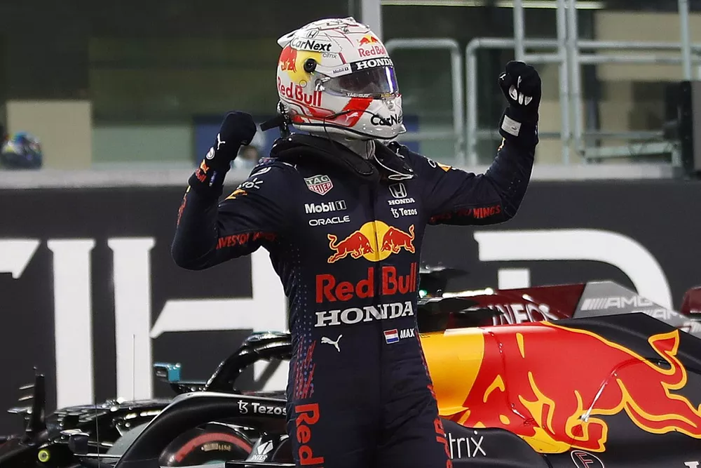 Polesitter Max Verstappen, Red Bull Racing RB16B  