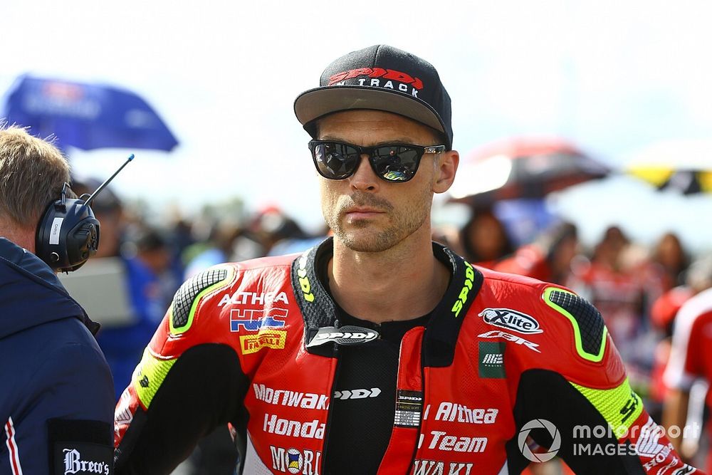 Leon Camier, Honda WSBK Team