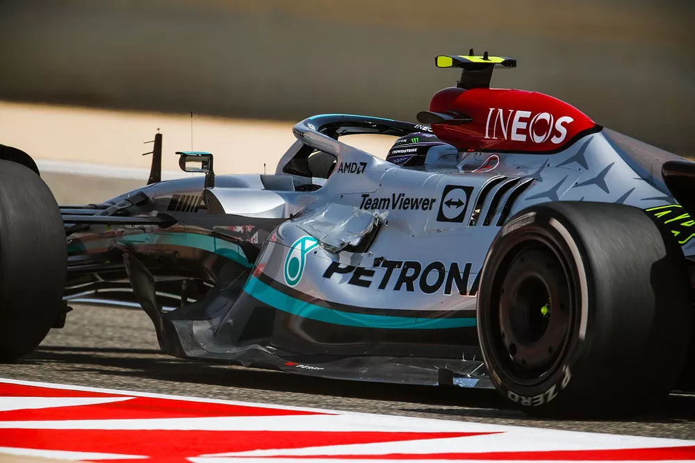 Lewis Hamilton, Mercedes W13