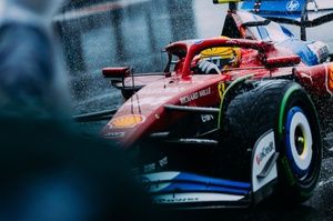 Lewis Hamilton: Ferrari's got pace "we just can't use it"