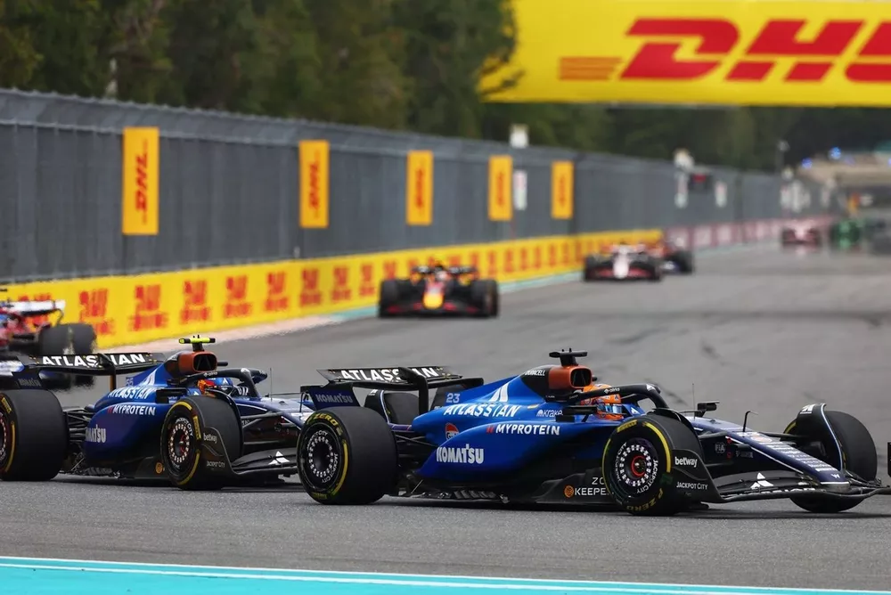 Carlos Sainz, Williams, Alexander Albon, Williams