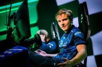 Campe&oacute;n virtual de F1 sancionado por maniobra pol&eacute;mica para ganar una carrera