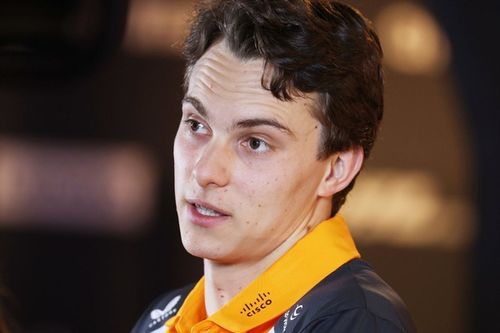 Cómo Piastri maneja las emociones a diferencia de otros pilotos de F1