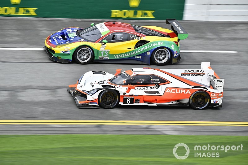 Taylor surprised Acura split Mazdas in Rolex 24 qualifying