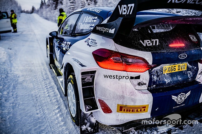 Valtteri Bottas finisce più volte fuori strada nei test con la Fiesta WRC in vista dell'esordio dei rally