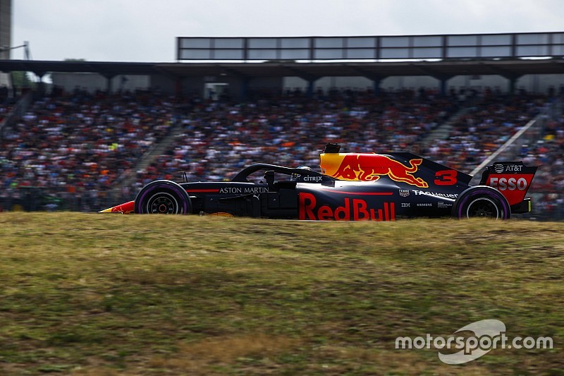 Villeneuve szerint Ricciardo bajban lesz a Red Bullnál