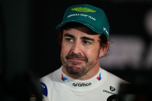 Carro possu&iacute;do? Alonso explica rodada "paranormal" no GP do Catar de F1