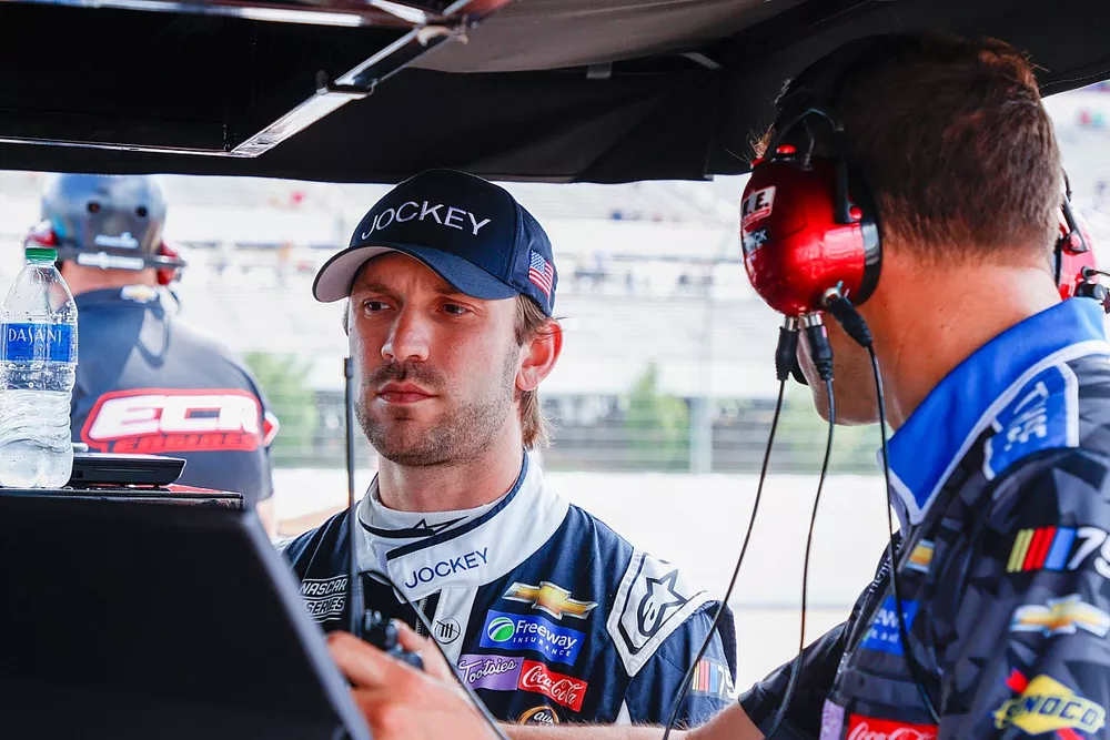 Daniel Suarez, Trackhouse Racing, Jockey Chevrolet Camaro