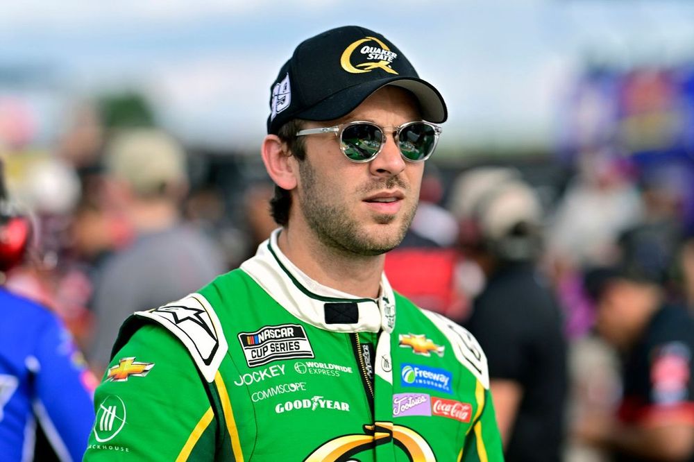 Daniel Suarez, Trackhouse Racing, Quaker State Chevrolet Camaro