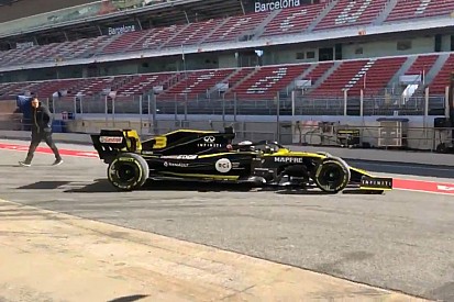 Відео: Ріккардо вперше вивів на трасу Renault RS19