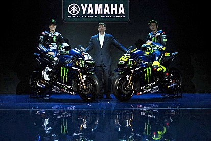 Yamaha presenta la M1 2019: la nuova arma di Rossi e Vinales è neroazzurra!