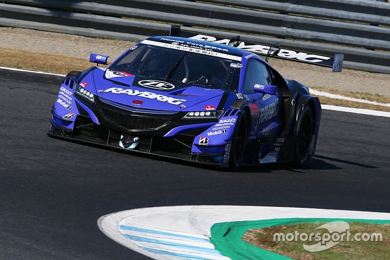 Button titré au bout du suspense en Super GT