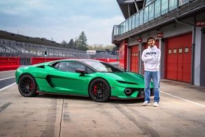 Pecco Bagnaia, en pista en Imola con el Lamborghini Temerario