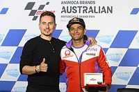 Jorge Lorenzo cree que a los pilotos de MotoGP "les falta car&aacute;cter"