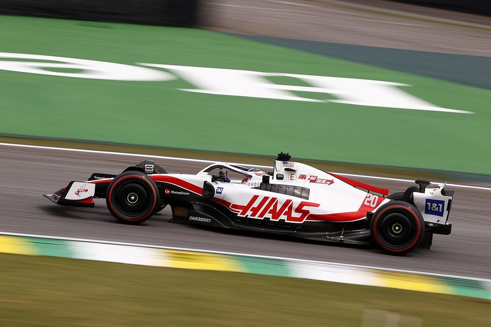 Kevin Magnussen, Haas VF-22