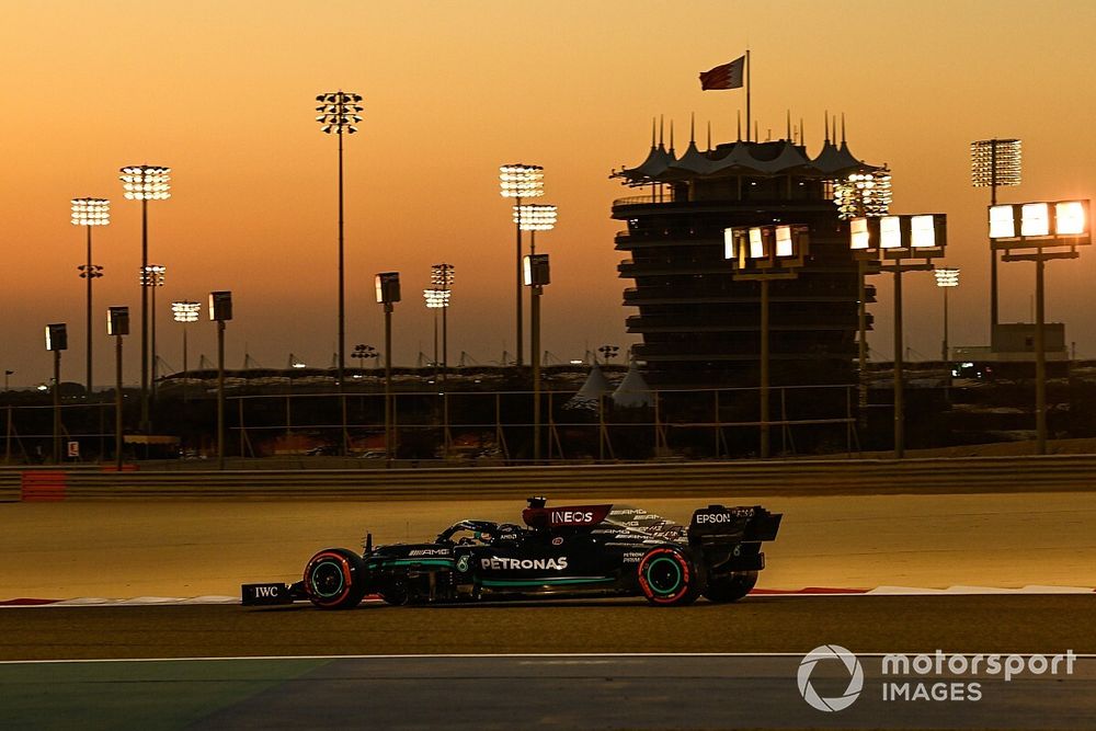 Lewis Hamilton, Mercedes W12