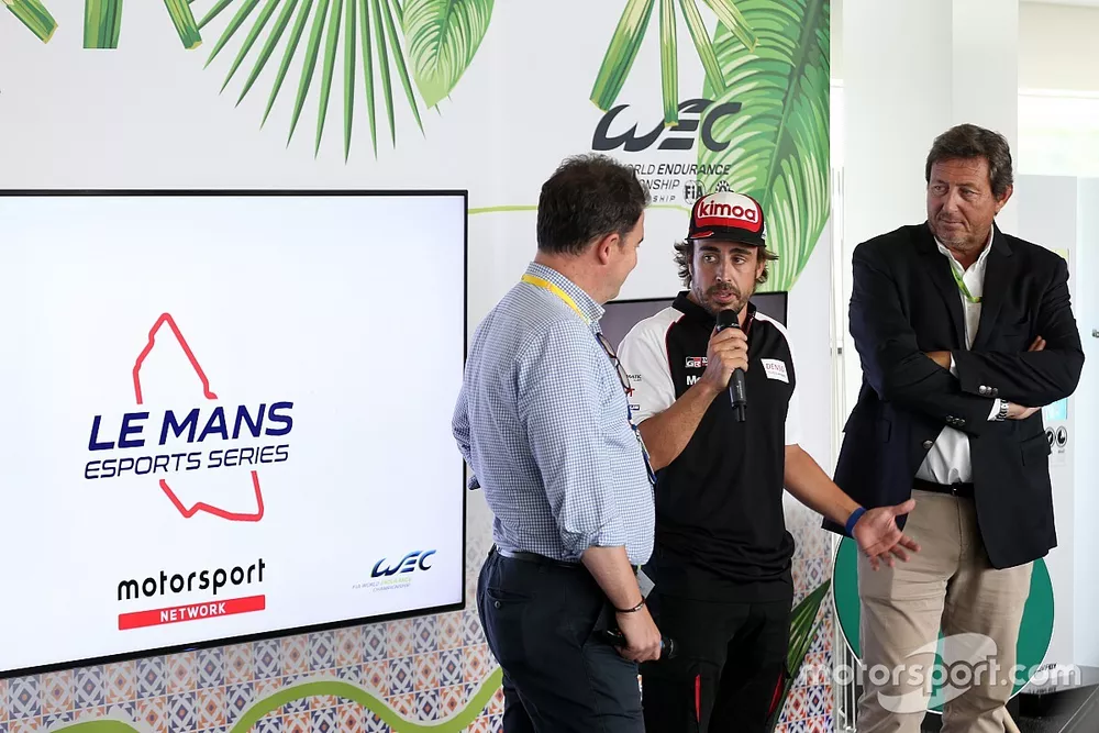 Presentaci&oacute;n Le Mans eSports con Fernando Alonso