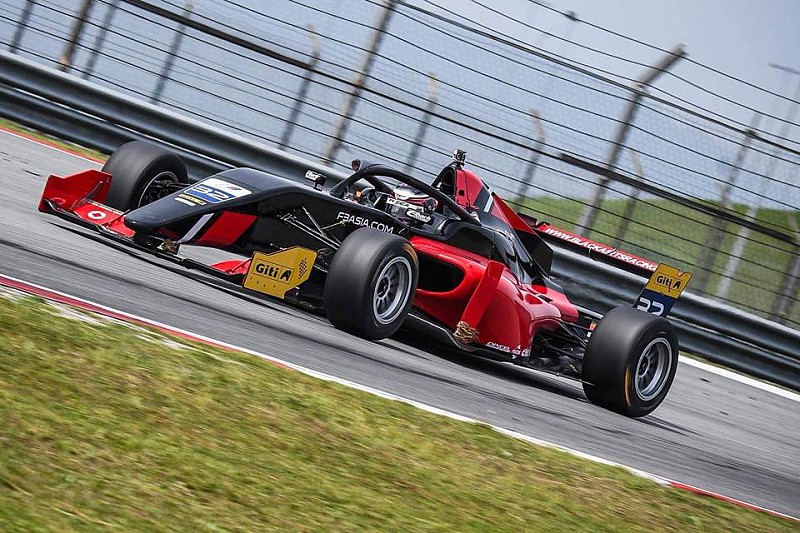 F3 Asia Sepang: Hughes menangi Race 2, Presley ke-10