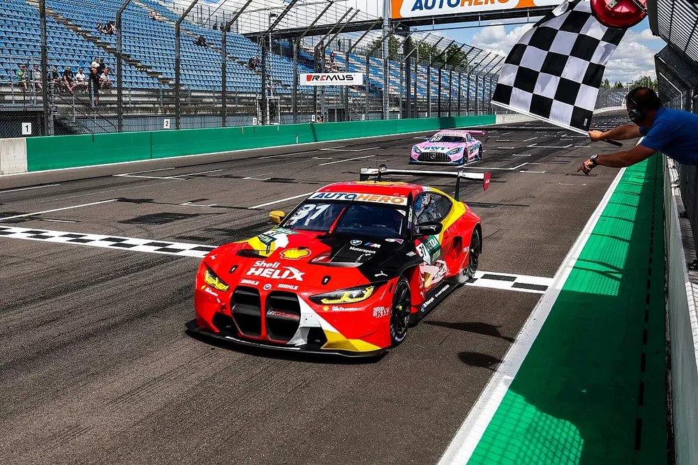 Sheldon van der Linde, Schubert Motorsport BMW M4 GT3