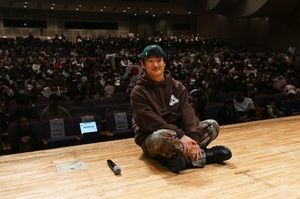 角田裕毅ファンミーティングが地元・相模原で開催。2026年に向けて意気込み語る「すぐに戻ってこれるように、いつも以上に頑張ります」