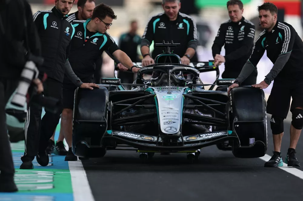 Dettaglio Mercedes W17 