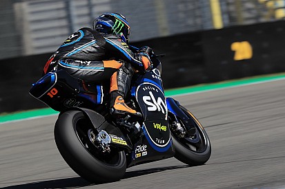 Moto2 Duitsland: Marini snel in training vol crashes, Bendsneyder P19