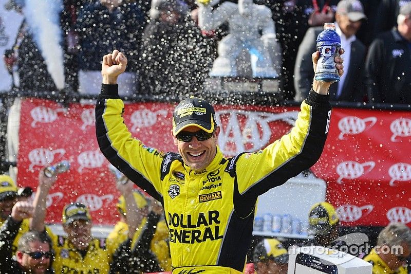 Ganador de la carrera Matt Kenseth, Joe Gibbs Racing Toyota