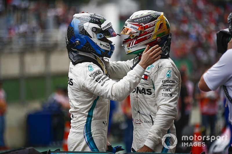 Mercedes martèle l'absence de hiérarchie entre Hamilton et Bottas
