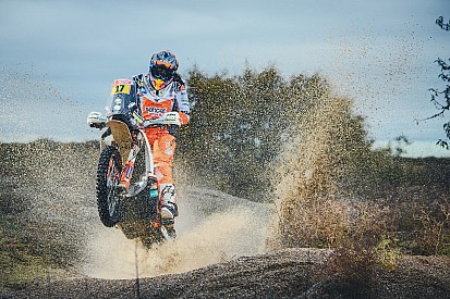 El calvario de Laia Sanz para participar en su 9º Dakar