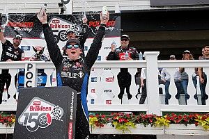 Nemechek uciekł Buschowi