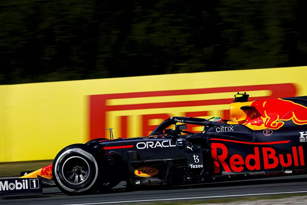 Sergio P&eacute;rez, Red Bull Racing RB16B