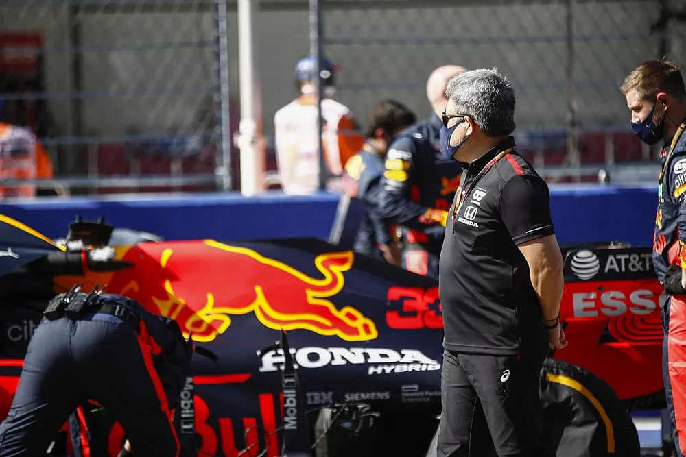 Masashi Yamamoto, General Manager, Honda Motorsport, on the grid