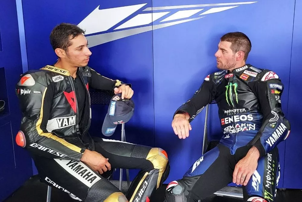 Toprak Razgatlıoglu et Cal Crutchlow
