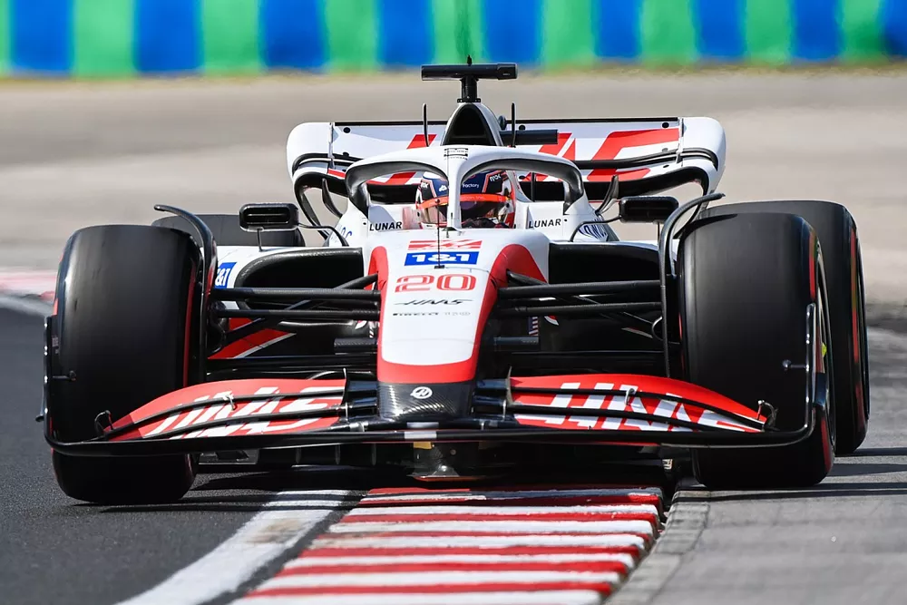 Kevin Magnussen, Haas VF-22