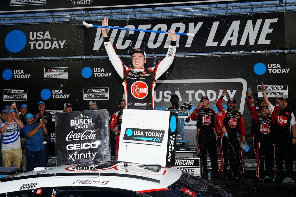 Race winner Christopher Bell, Joe Gibbs Racing, Rheem Toyota Camry