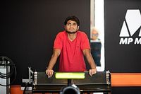 Una zona gris de las reglas salva a Raghunathan de otra exclusión