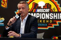 NASCAR no "negociar&aacute; en los medios sobre los espacios ch&aacute;rter" en medio de litigio