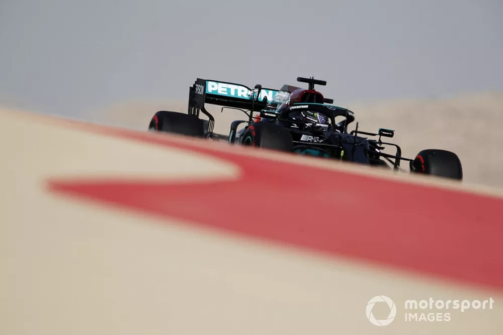 Lewis Hamilton, Mercedes W12