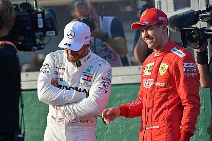 Ennyivel kapott ki Vettel az időmérőn Hamiltontól: videón az onboard