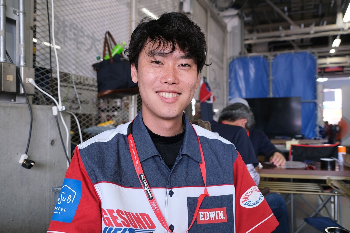 新入隊員必携 平成28年度版 新入隊員必携 平成28年度版 - メルカリ