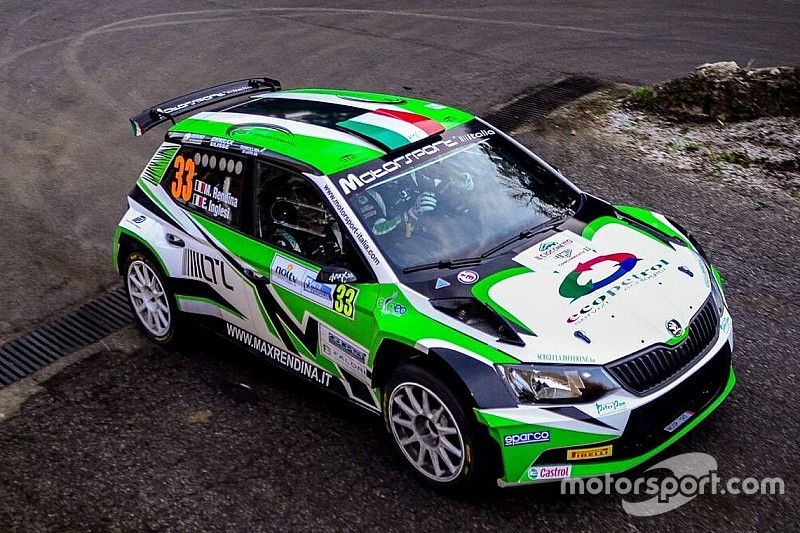 Rendina al via dell'Acropolis Rally con il team Motorsport Italia