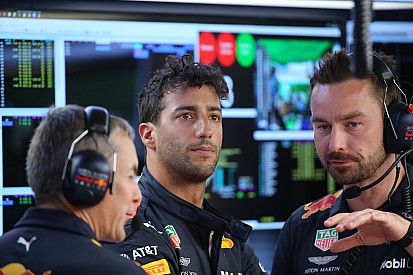 Ricciardo inkább "befogja", neki elég, ha tudja, mi a terve