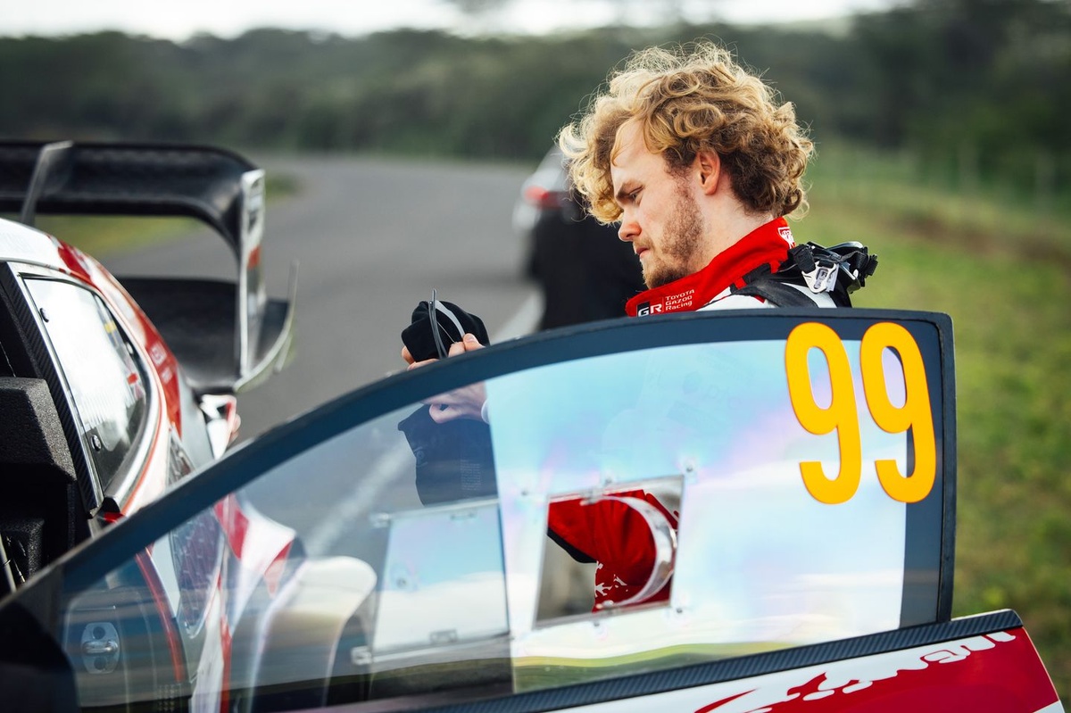 Solberg et Ogier abandonnent au Kenya !