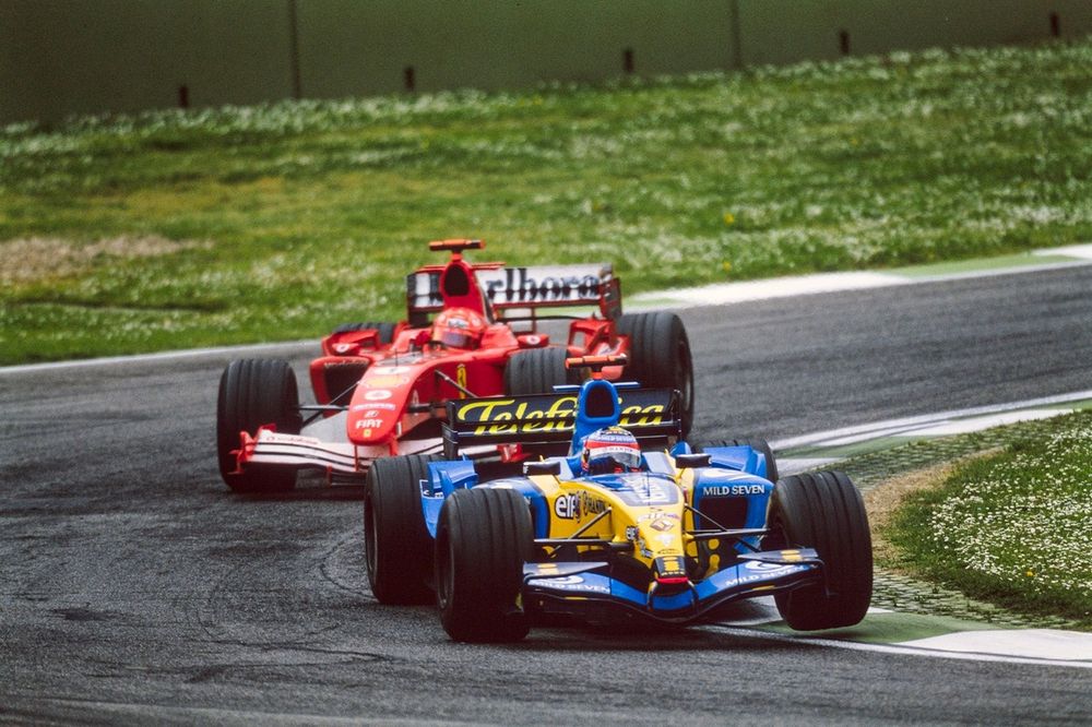 Fernando Alonso, Renault R25, Michael Schumacher, Ferrari F2005
