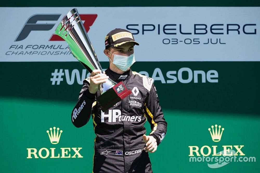 Race winner Oscar Piastri, Prema Racing