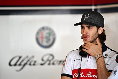 Giovinazzi feels "lucky" to have Raikkonen as teammate