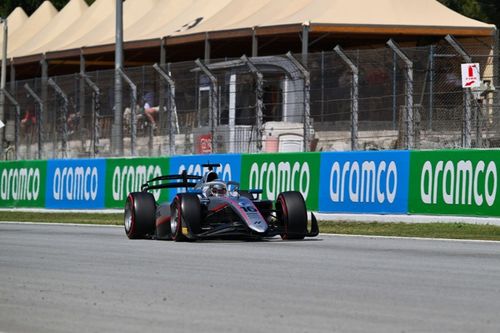 F&oacute;rmula 2 B&eacute;lgica: Aron hace la pole position en el drama de Spa