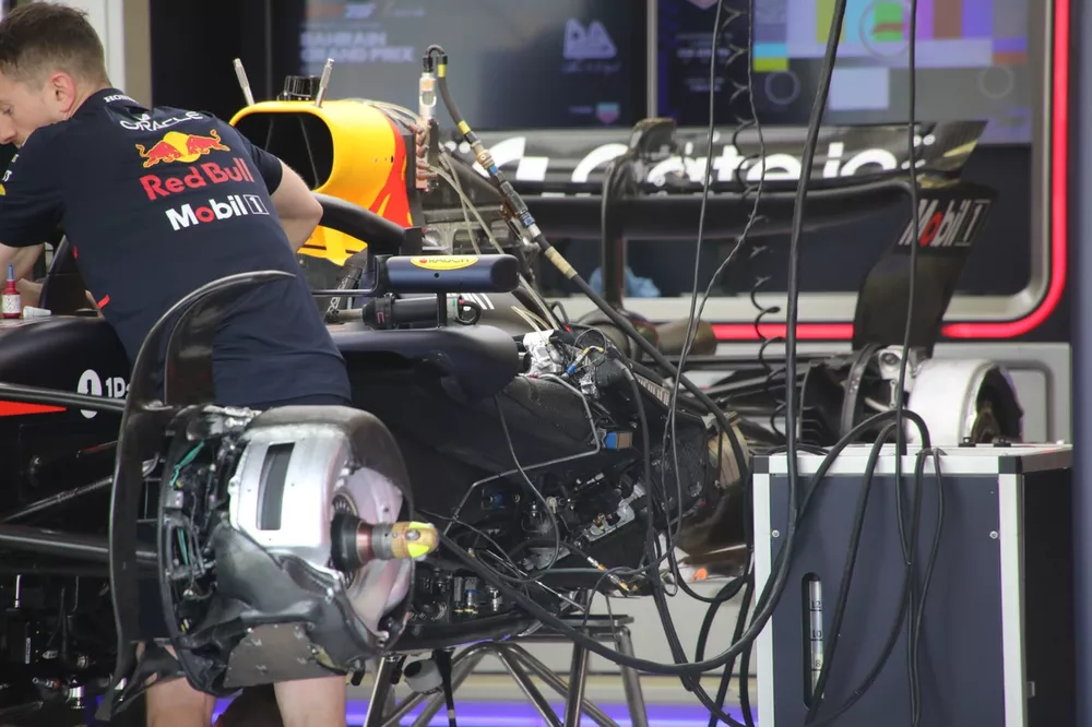Red Bull RB21, Bahrain, dettaglio tecnico